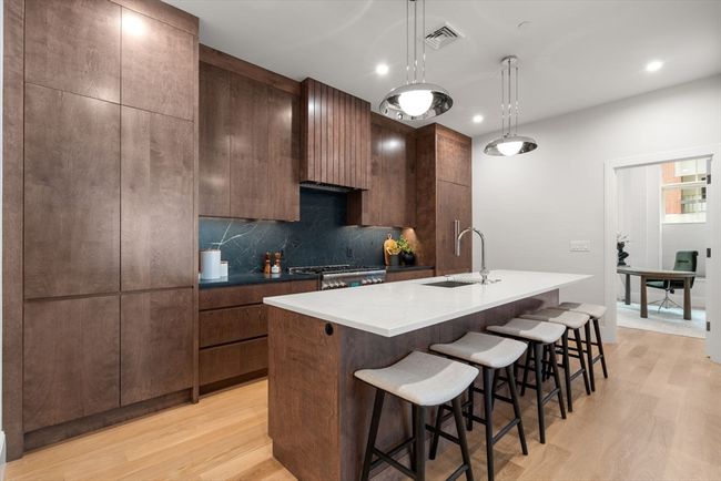1 - 67 Church St, Condo with 3 bedrooms, 3 bathrooms and null parking in Boston MA | Image 7