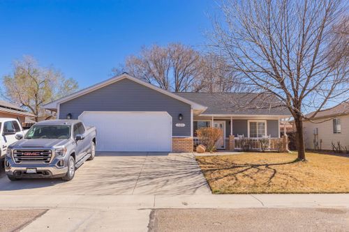 520 Hawthorne St, Fruita, CO, 81521-9608 | Card Image