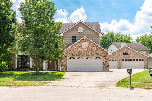 8517 Cameo Ln, Huber Heights, OH, 45424-7063 | Card Image