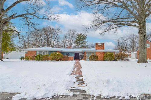 401 Garden Blvd, Belleville, IL, 62220-3738 | Card Image