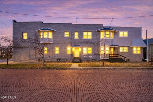 1732 Arlington Ave, Toledo, OH, 43609-3050 | Card Image