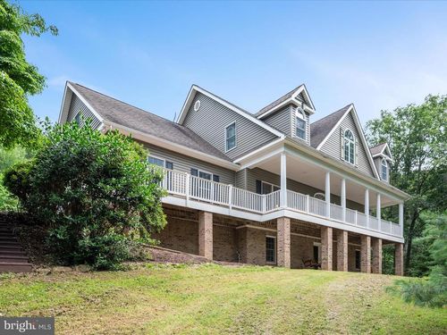 3949 N Frederick Pike, WINCHESTER, VA, 22603-2919 | Card Image