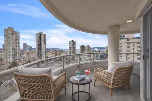 1002-1020 Harwood St, Vancouver, BC, V6E4R1 | Card Image