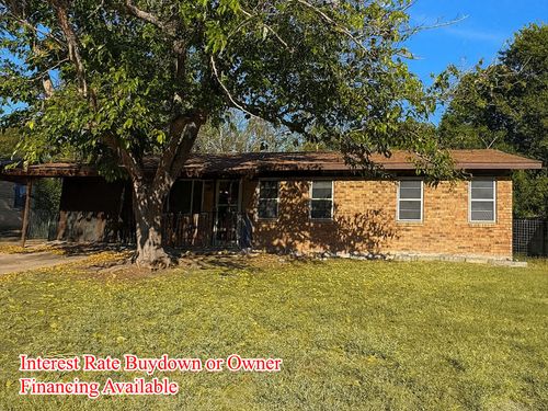 305 Highland Dr, Burnet, TX, 78611-2614 | Card Image