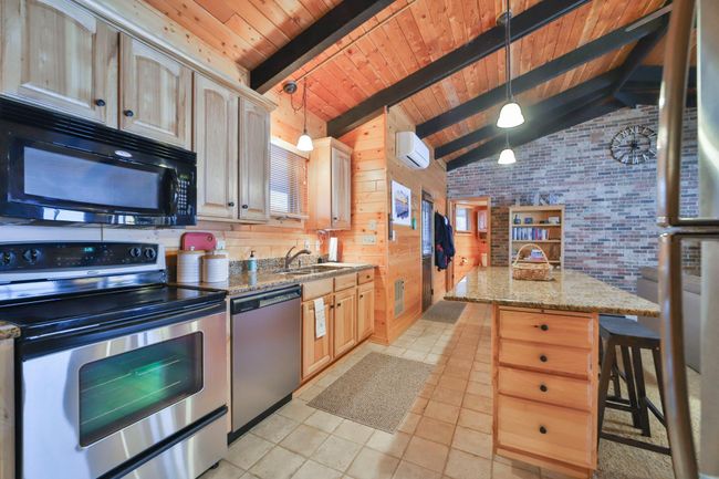APT-450 - 9125 Breezy Point Dr, Condo with 2 bedrooms, 2 bathrooms and null parking in Breezy Point MN | Image 5