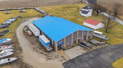 4240 Old Columbus Rd Nw, Carroll, OH, 43112-9719 | Card Image