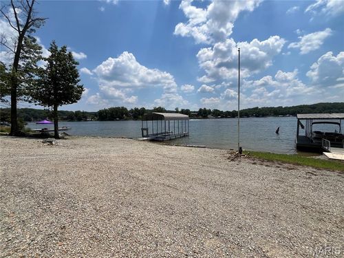 9300 Lakeview Ct 5, French Village, MO, 63036 | Card Image