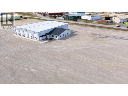 9863 85 Ave, Fort St John, BC, V1J8K5 | Card Image