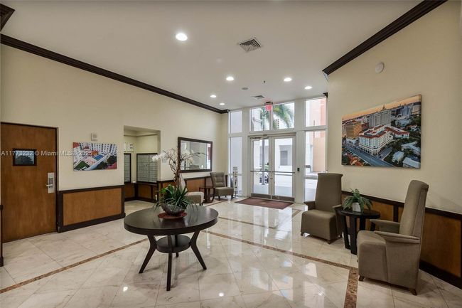 APT-718 - 2030 S Douglas Rd, Condo with 2 bedrooms, 2 bathrooms and null parking in Coral Gables FL | Image 19