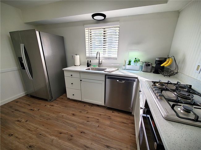 912 Forest Green Dr, Condo with 2 bedrooms, 2 bathrooms and 1 parking in Coraopolis PA | Image 12