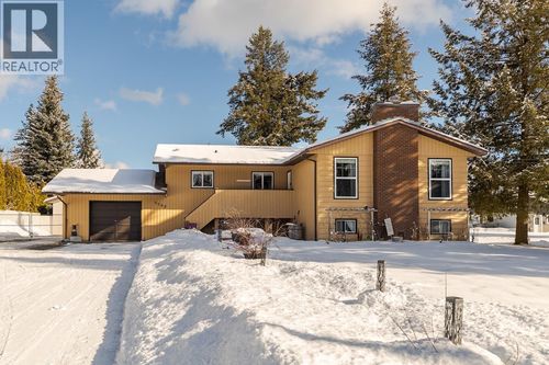 3582 Rosia Rd, Prince George, BC, V2K4Y6 | Card Image