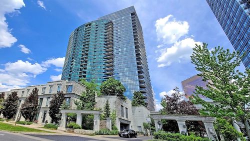 1825-25 Greenview Ave, North York, ON, M2M0A5 | Card Image