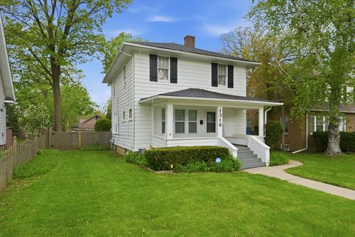 1318 Jackson St, Waukegan, IL, 60085-1859 | Card Image