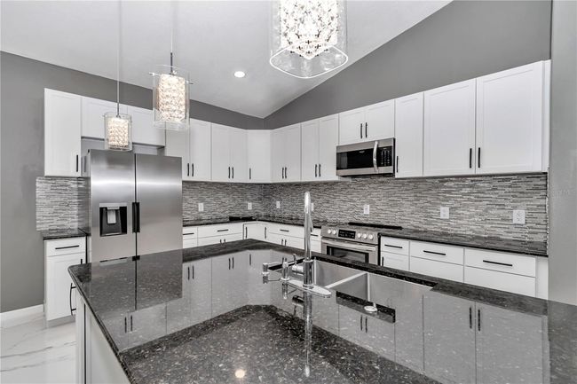 14550 Sw 61 St Ct, House other with 3 bedrooms, 2 bathrooms and null parking in OCALA FL | Image 17
