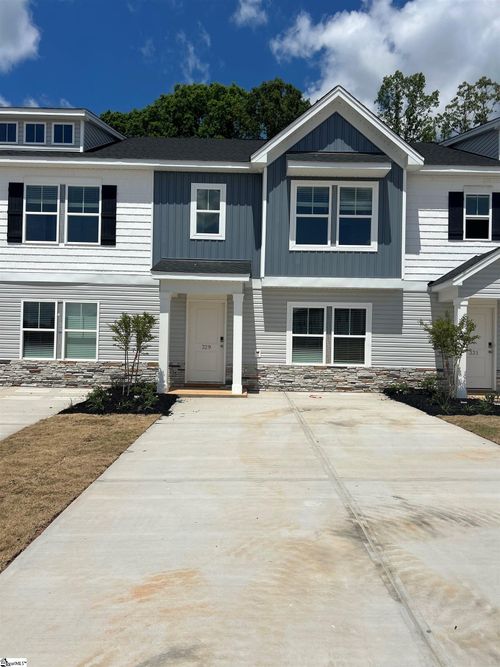 329 Stonyway Ln, Easley, SC, 29640-1584 | Card Image