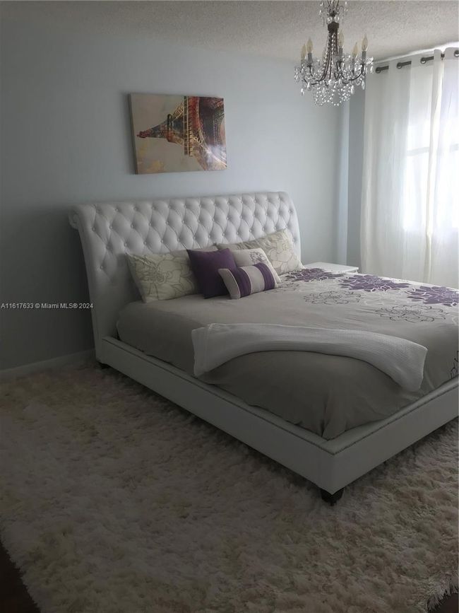 APT-16B - 427 Golden Isles Dr, Condo with 1 bedrooms, 2 bathrooms and null parking in Hallandale Beach FL | Image 5