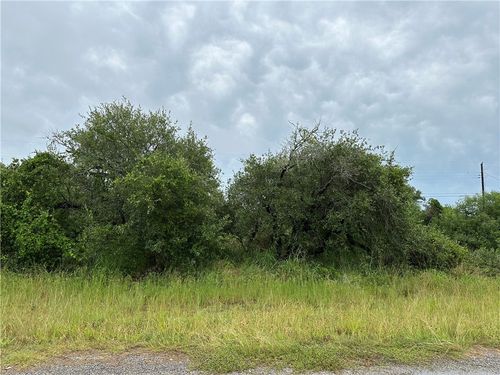 158 Dolphin Dr, Rockport, TX, 78382-9200 | Card Image