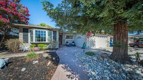 185 Midvale Drive, Vacaville, CA, 95687 | Card Image