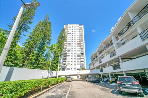 1601-2780 Ne 183rd St, Aventura, FL, 33160-2113 | Card Image