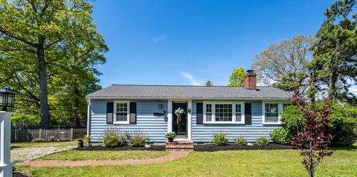 24 Wildwood St, South Dennis, MA, 02660-3205 | Card Image