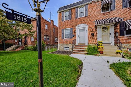 1815 Maple St, WILMINGTON, DE, 19805-3842 | Card Image