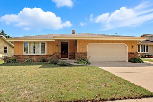 6017 68th St, Kenosha, WI, 53142-1441 | Card Image