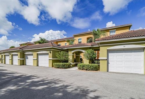 apt-h207-5090 Fairways Cir, Vero Beach, FL, 32967-1849 | Card Image