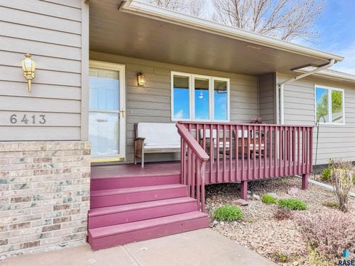 6413 W Hillary Dr Drive, Sioux Falls, SD, 57106 | Card Image