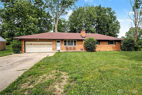 2647 Big Woods Trl, Beavercreek, OH, 45431-8703 | Card Image