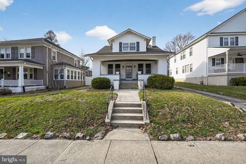 25 Evergreen Rd, West Norriton, PA, 19403-3348 | Card Image