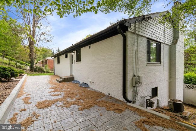 7516 Essex Ave, House other with 4 bedrooms, 3 bathrooms and null parking in SPRINGFIELD VA | Image 34