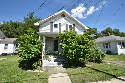 2016 Spring St, New Castle, IN, 47362-3812 | Card Image