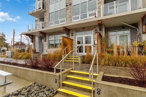 204-916 Lyall St, Esquimalt, BC, V9A5E6 | Card Image