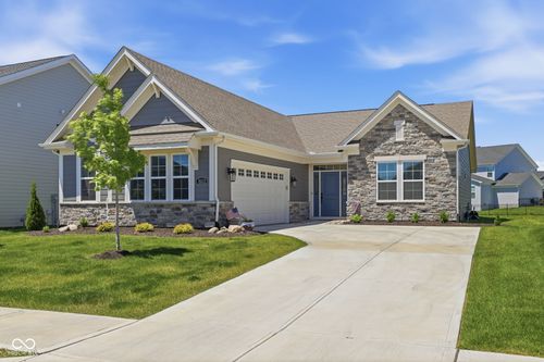 15112 Covebrooke Ln, Fishers, IN, 46040-9847 | Card Image