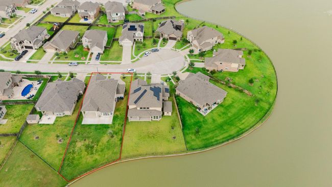 Approximate boundary of property in red | Image 5