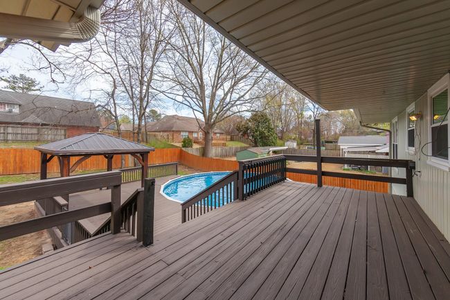 596 Russell Rd, House other with 3 bedrooms, 2 bathrooms and 3 parking in Jackson TN | Image 31