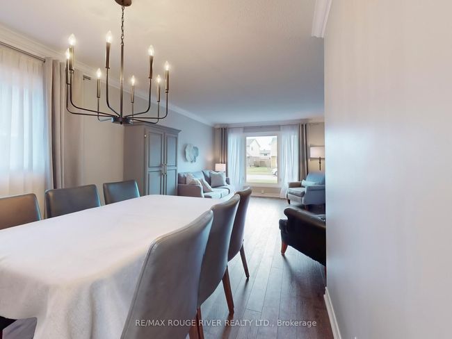 19 Panter Cres, House other with 4 bedrooms, 3 bathrooms and 4 parking in Ajax ON | Image 6
