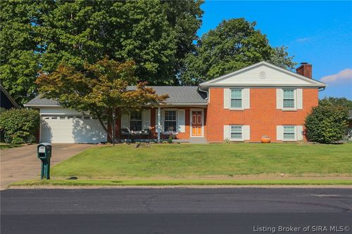 1435 Bellemeade Dr, New Albany, IN, 47150-1840 | Card Image