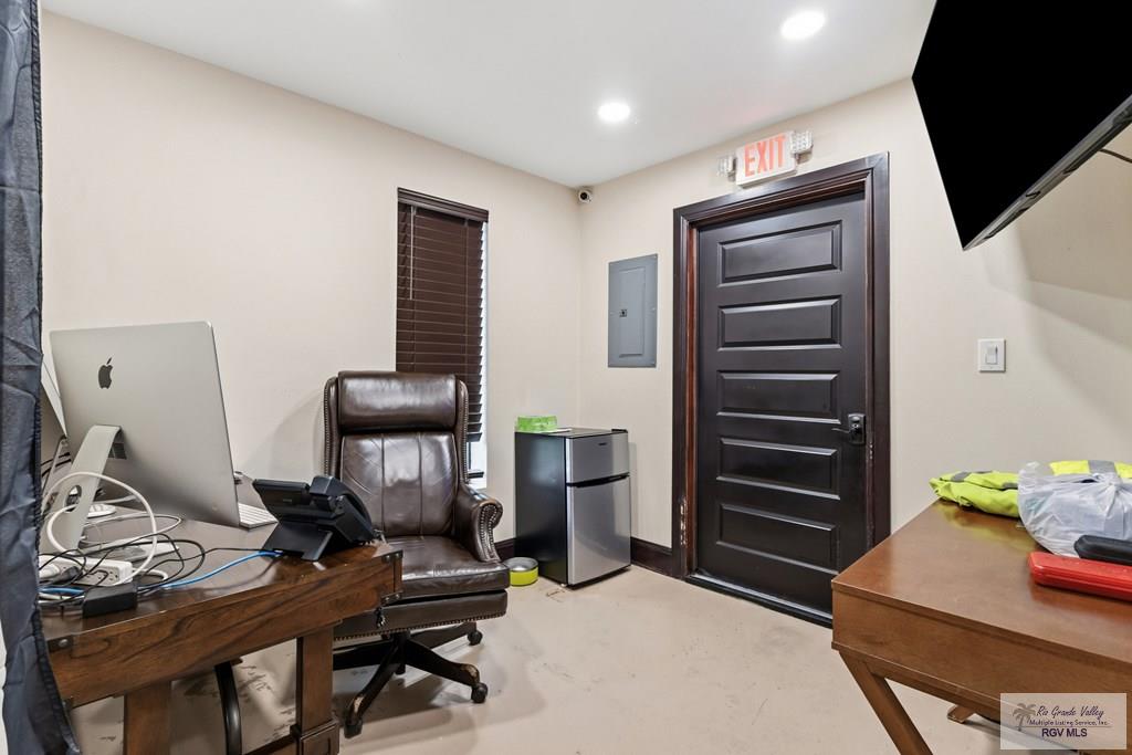 Commercial Sale in San Benito 5