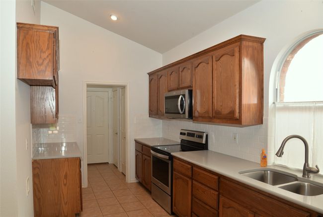 12717 Old Macgregor Ln, House other with 4 bedrooms, 2 bathrooms and null parking in Fort Worth TX | Image 15