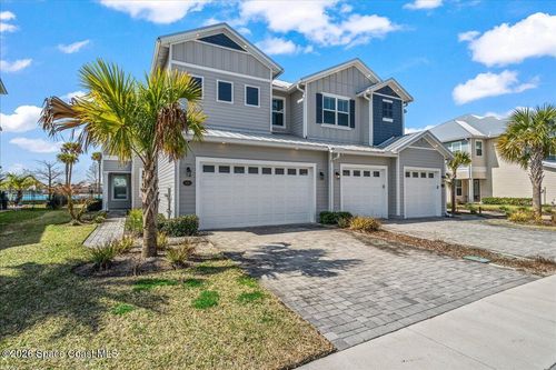 425 Marquesa Cir, St Johns, FL, 32259-2379 | Card Image