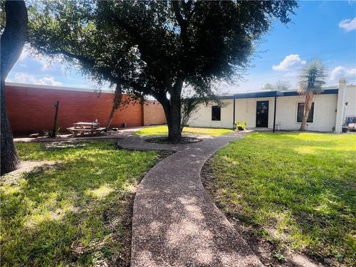 1013 N Sycamore Avenue, Mcallen, TX, 78501 | Card Image