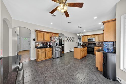 3 Marino Blvd, Pomona, NY, 10970-3707 | Card Image