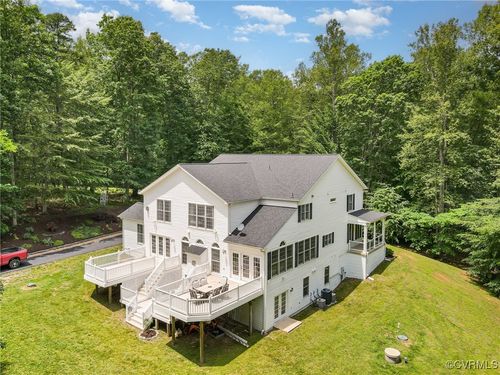 160 Walnut Ridge Dr, Stafford, VA, 22556-5901 | Card Image