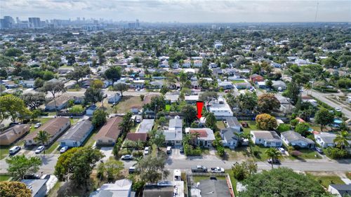 2326 Harding St, Hollywood, FL, 33020-2347 | Card Image