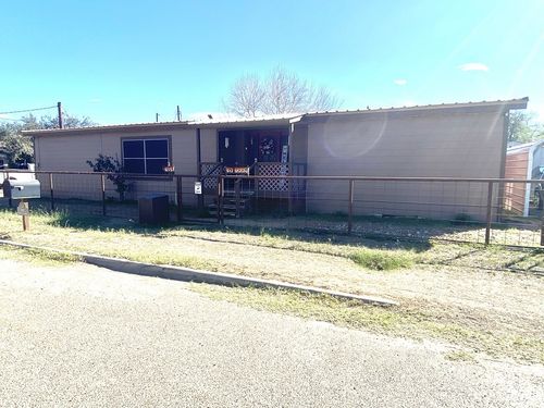 701 W Lucille St, Hebbronville, TX, 78361-3034 | Card Image