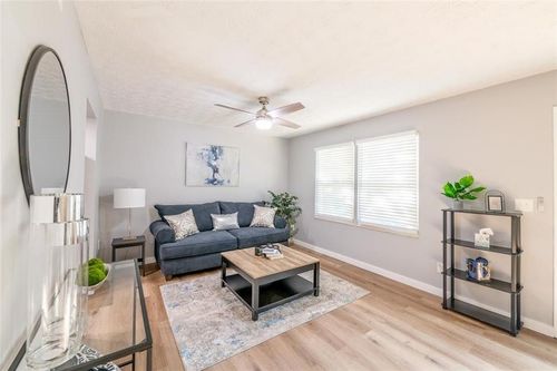 859 Regal Path Ln, Decatur, GA, 30030-4180 | Card Image