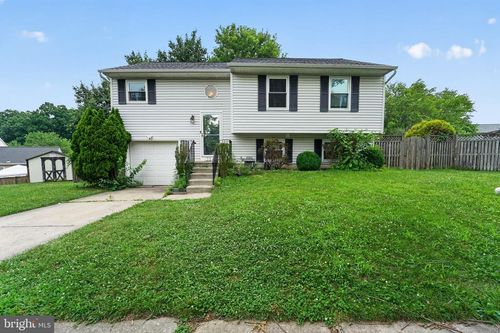 7562 Greenknoll Ct, HANOVER, MD, 21076-1532 | Card Image