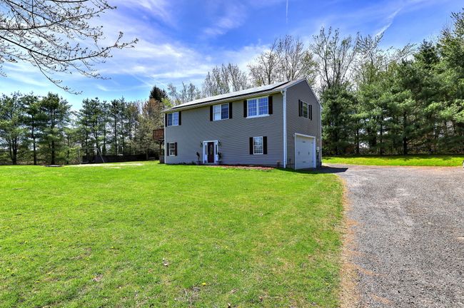 104 South St, House other with 4 bedrooms, 2 bathrooms and 10 parking in Morris CT | Image 39