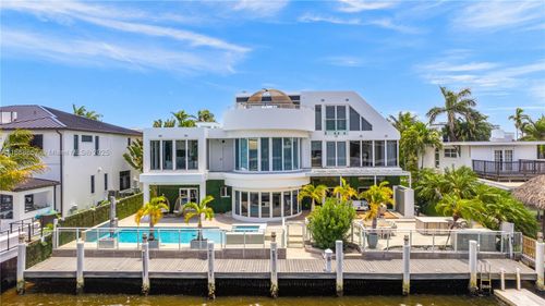 1319 Seminole Dr, Fort Lauderdale, FL, 33304-1607 | Card Image